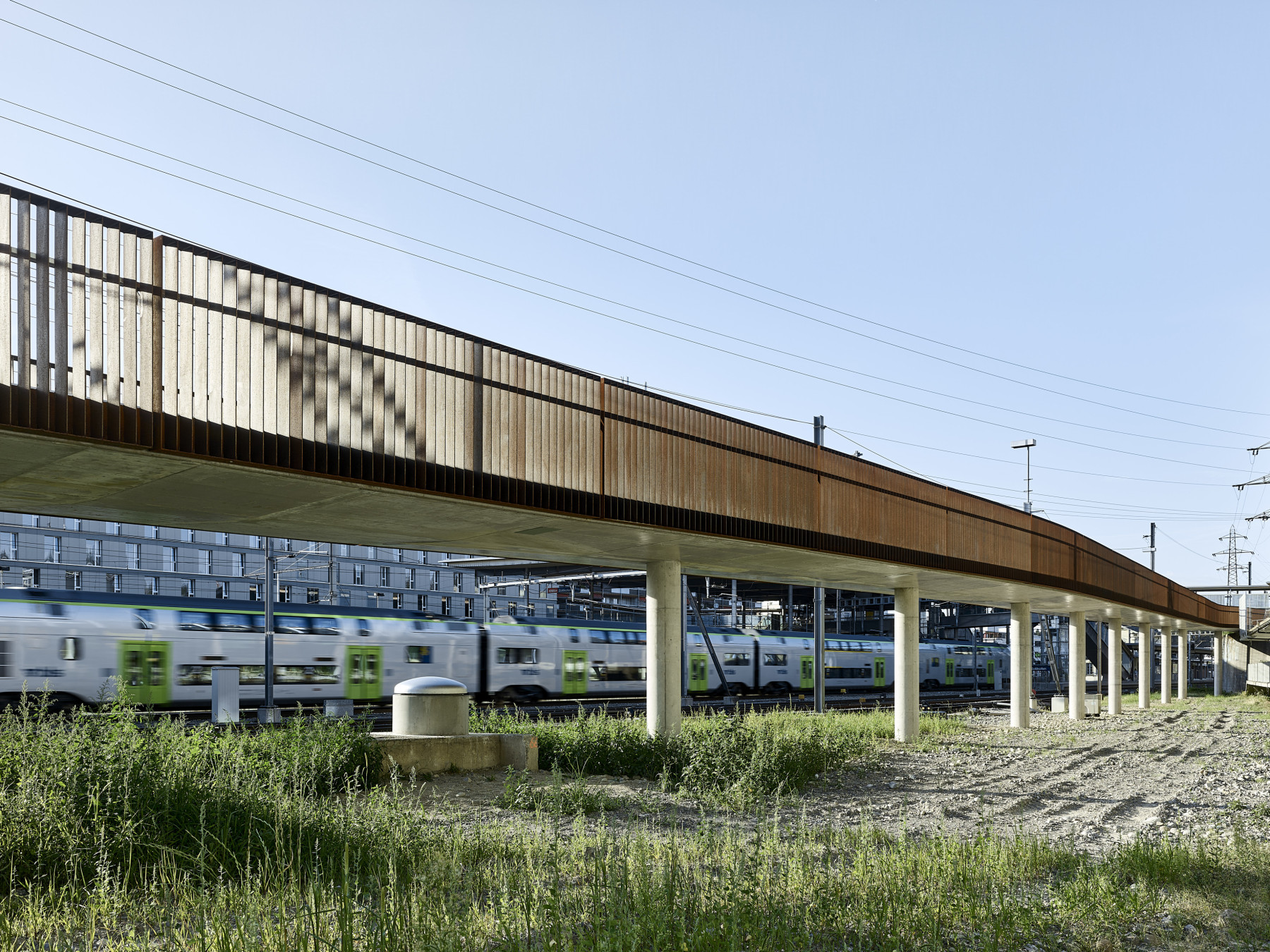 Die neue Passerelle verbindet das Areal «Meielen Nord» mit dem Bahnhof Zollikofen